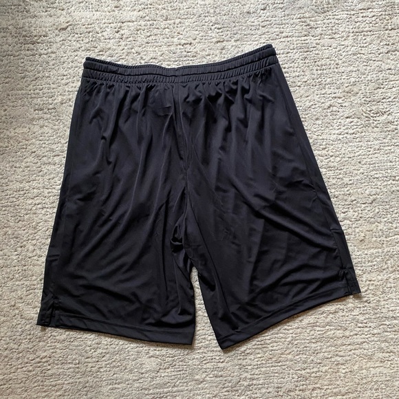 Adidas Mens Black Shorts Size L - Picture 2 of 6